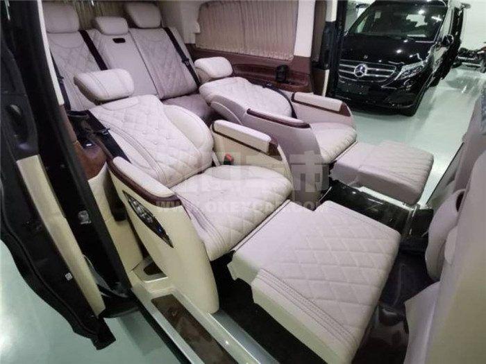 b85e5dd6f7db4b98ad1d4fc0772749e9