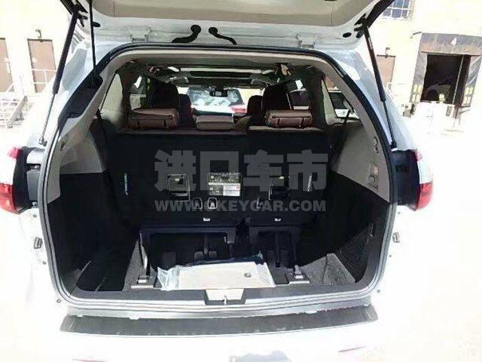 c36212c25ecd41e3b41eeb3b8bed0445