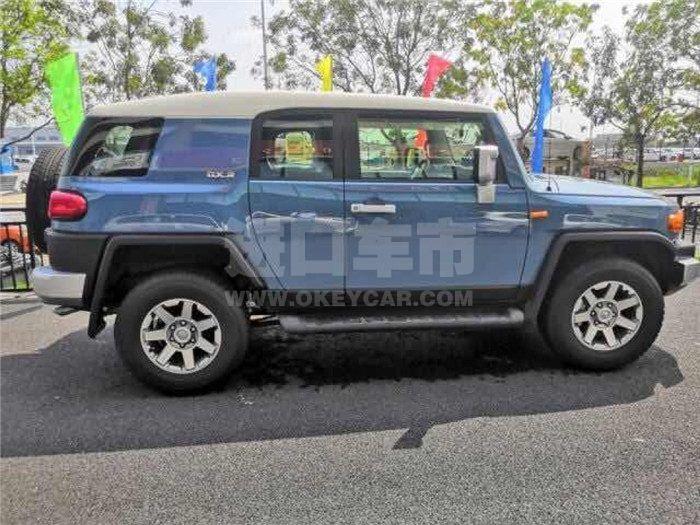 9e636fa1cb6d4c7f9c3f9d3765dd2d2e