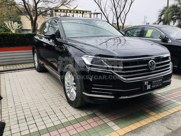 574ee78580e44569d2d58bdd8648502