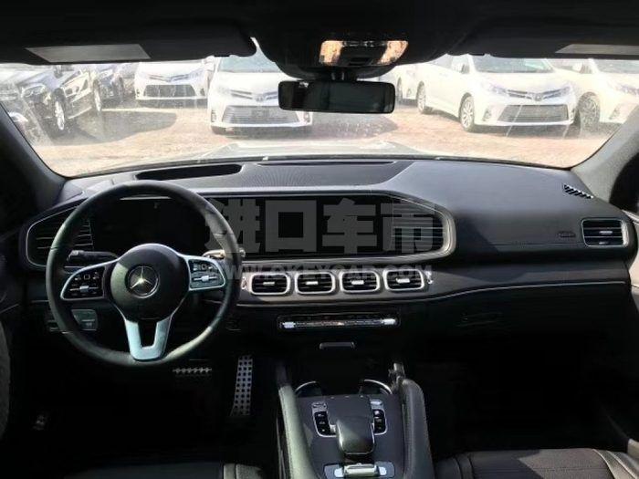 93b97be1923e4421b8cb3691272c9b60