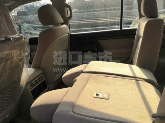 b12de85a5c8745bd8c12fa3ad80e27ea