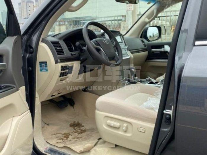 6ded6e6de05e43a69f7e44f85e369e90