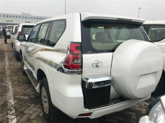 29761ab9e0544b00bafca625bf9e710c