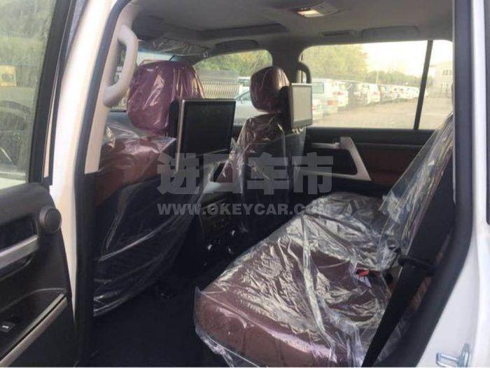 2ae9ed7b97f94d13b7b58b88d50ffeb6