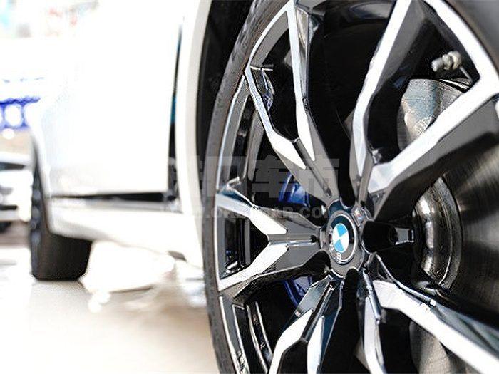 724c518985c27a8caee2476e9f71ad5