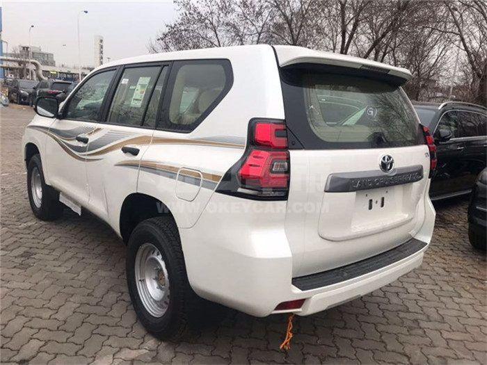 b83461c97de4e195f9ab783139f60755