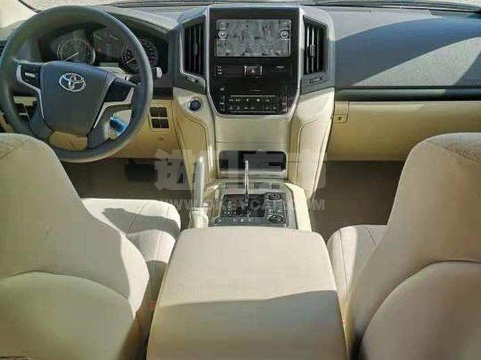 0156bba7b8404b5092a48d26969c5e2e